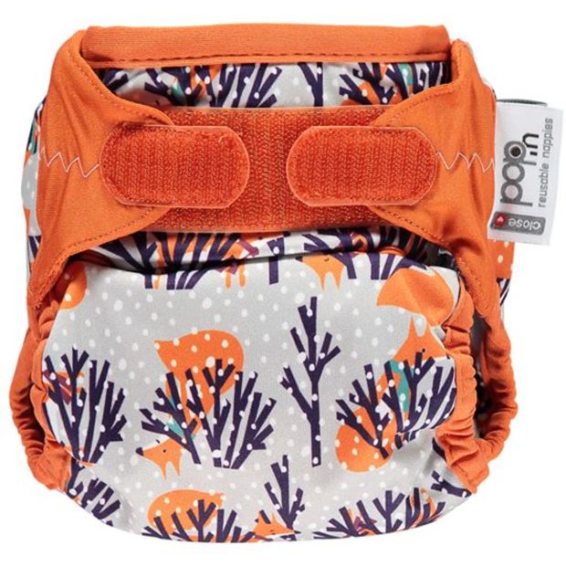 close parent pop in newborn