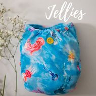 Buttons Newborn Wrap: Jellies
